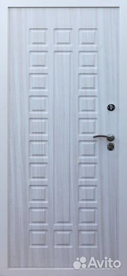 Белая входная металлическая дверь Кондор Х4