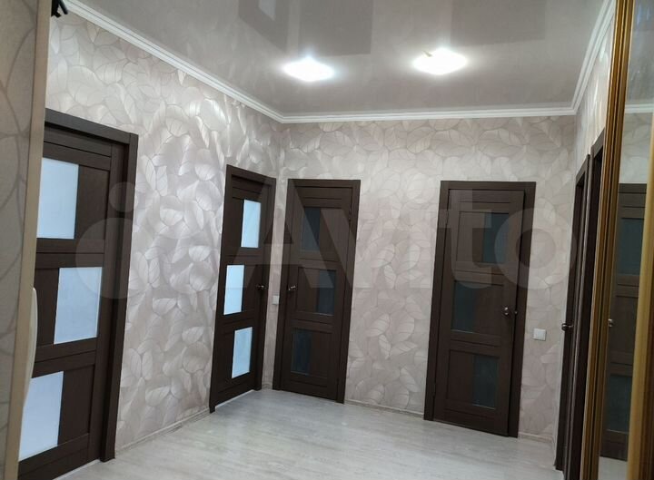 4-к. квартира, 100 м², 5/5 эт.