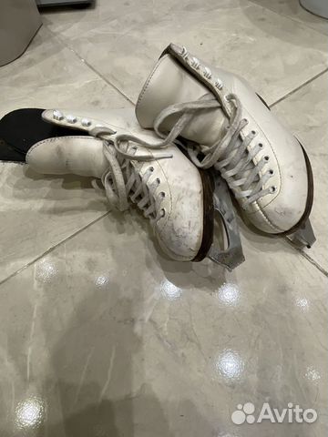 Фигурные коньки wifa 32LL