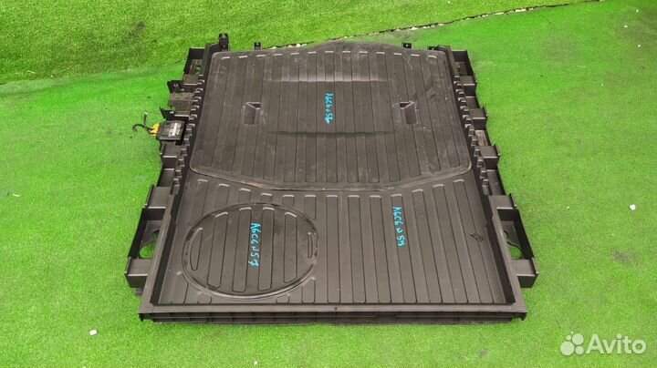 Пол багажника пластик Audi A6 C6 универсал BDW