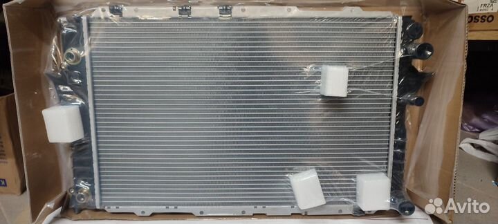 Радиатор основной