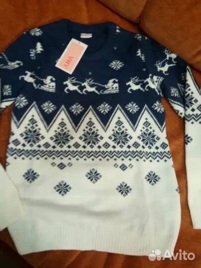 Свитера с оленями для новогодней фотосессии Family