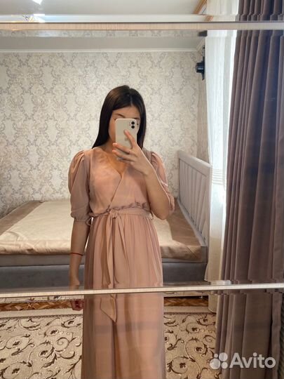 Вечернее платье миди