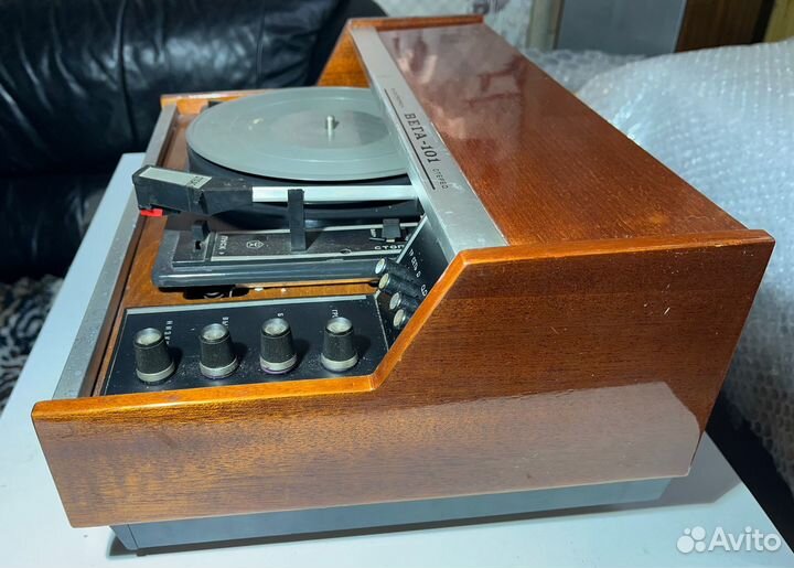 Вега 101-стерео проигрыватель винила