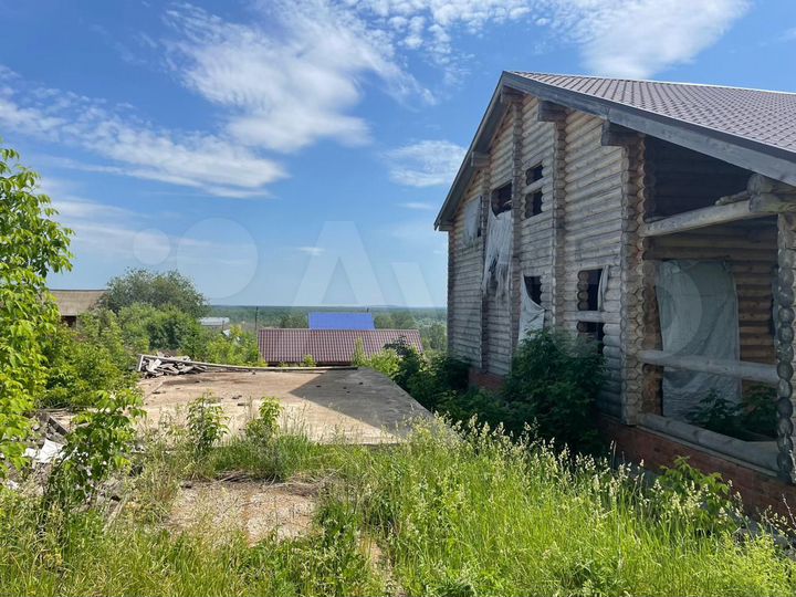 Дом 240 м² на участке 16 сот.