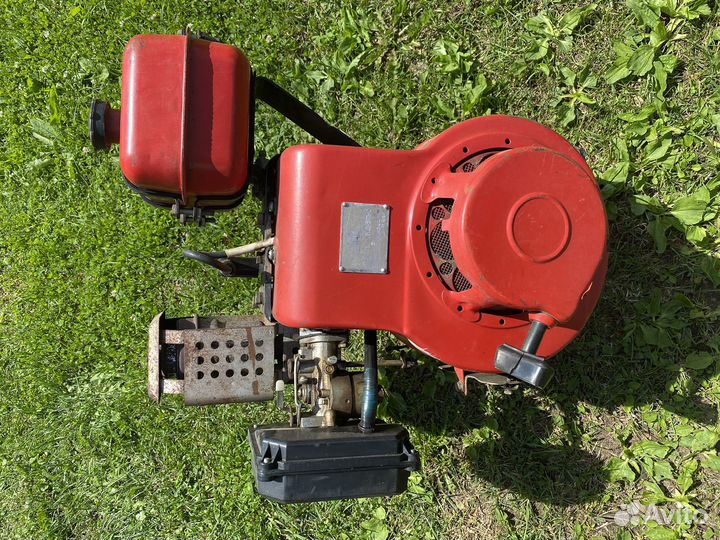 Бензобак и карбюратор