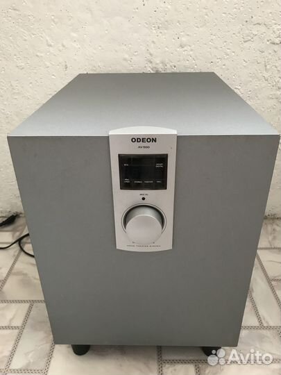 Сабвуфер odeon av-500