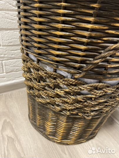 Корзина плетеная