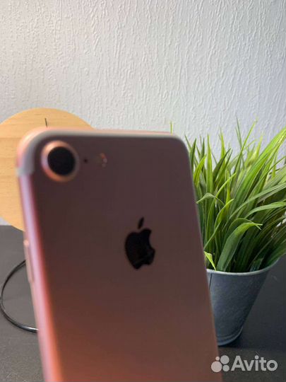 Телефон iPhone 7 128gb