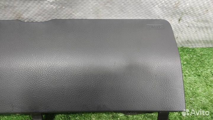 Подушка безопасности коленная Land Rover Freeland