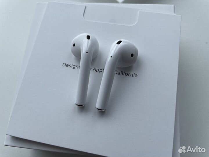 Apple AirPods 2 оригинал (новые)