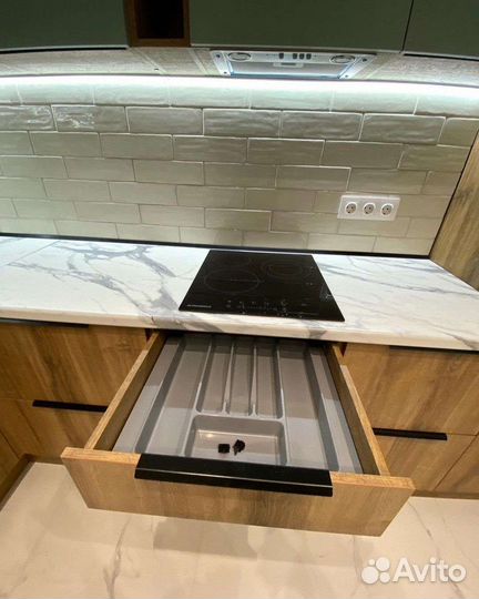 Кухня готовая новая на заказ