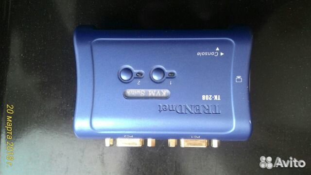 KVM-переключатель Trendnet KVM Switch TK-208K для