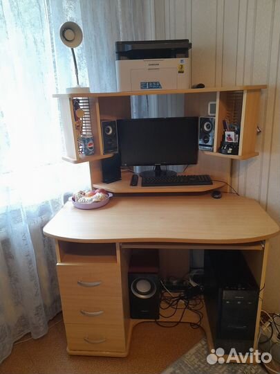Компьютерный столик бу