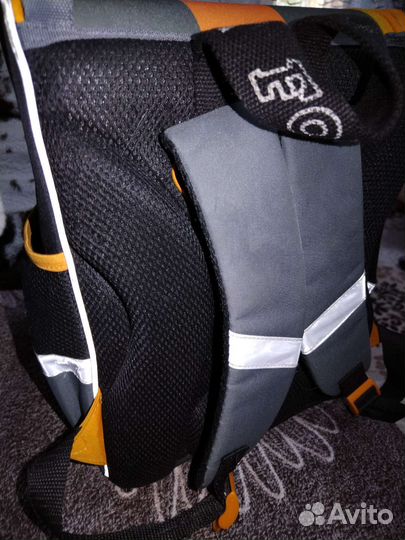 Школьный рюкзак