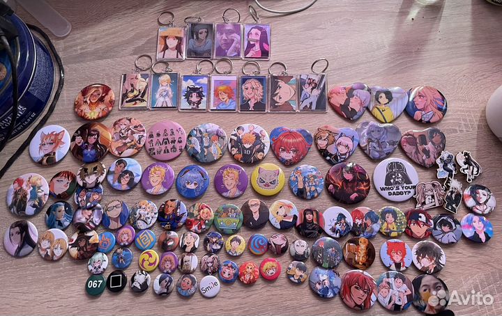 Значки, брелки, открытки