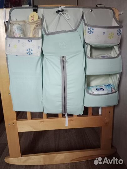 Органайзер на детскую кроватку