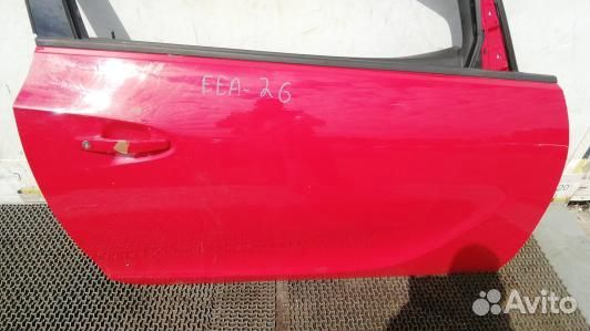 Дверь передняя правая opel astra GTC (EEA26E201)