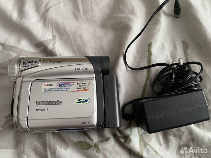 Видеокамера Panasonic NV-GS 15 Retro