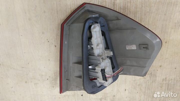 Фонарь задний левый Mercedes-Benz GL164 / X164