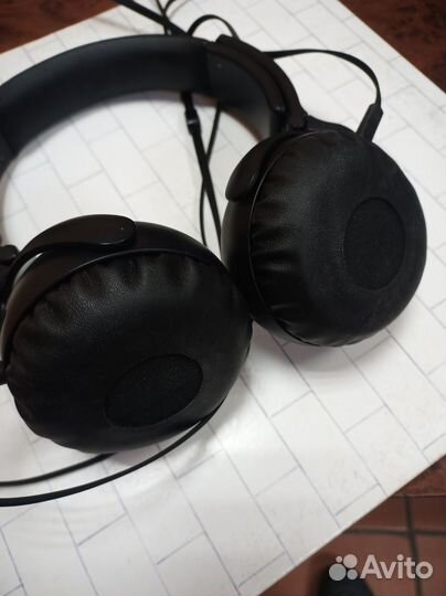 Наушники Sony MDR-XB600