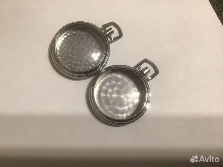 Два корпуса от часов+стекла для часов