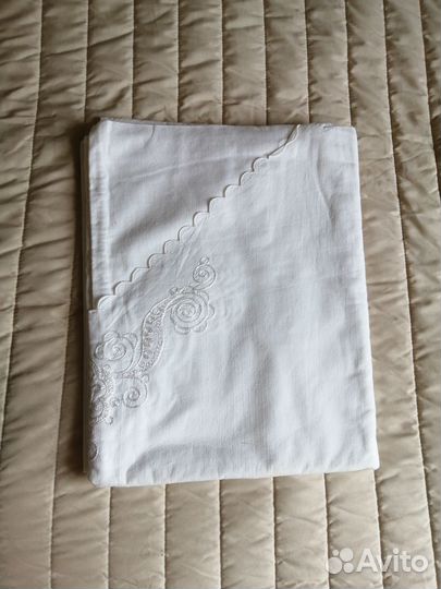 Простыни, наволочки, пододеяльники, полотенца