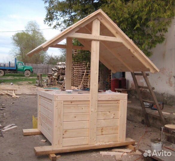 Готовый домик для колодца
