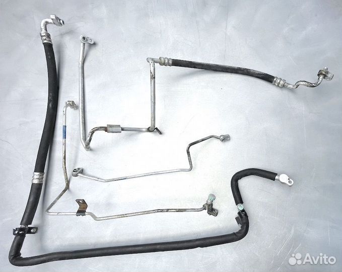 Хендай H-200 Трубки кондиционера