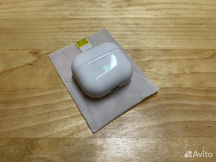 Новые беспроводные наушники Lenovo LivePods LP40