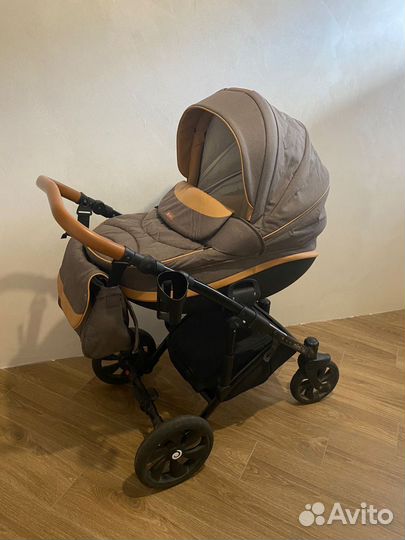 Коляска 3 в 1 Tutis Mimi Style