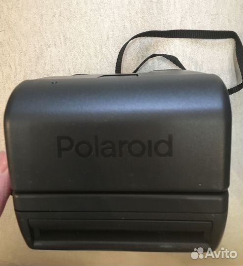 Фотоаппарат Полароид (Великобритания)