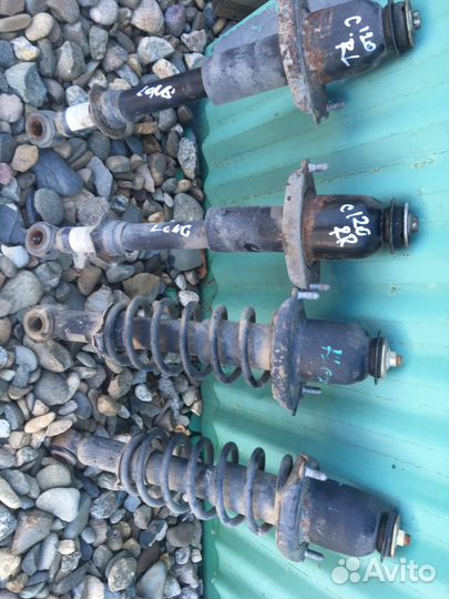 Toyota corolla 120 стойка задняя амортизатор