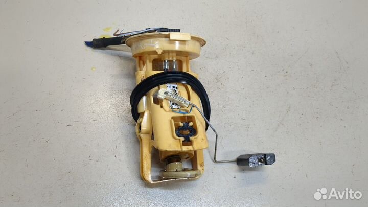 Насос топливный электрический BMW 3 E46, 2002