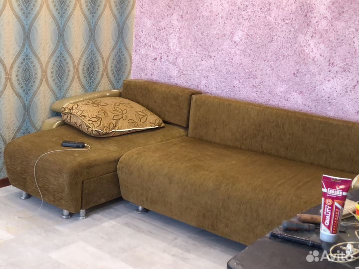 Угловой диван б/у