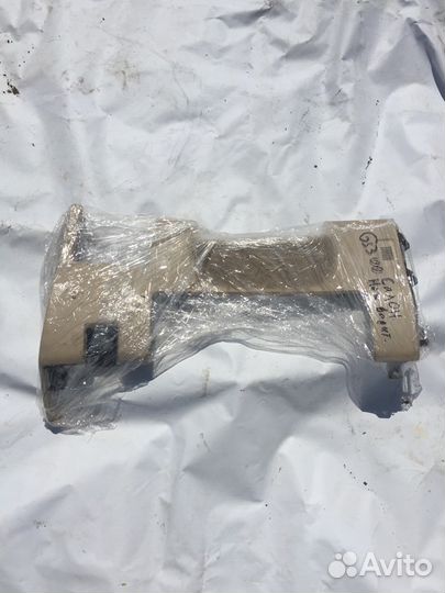 Lexus GS 300 обшивка подруливая