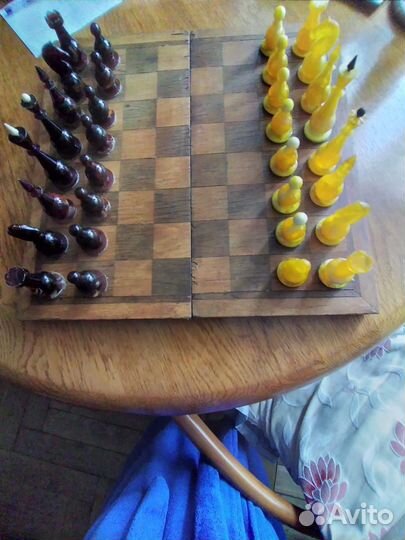 Шахматы СССР янтарные
