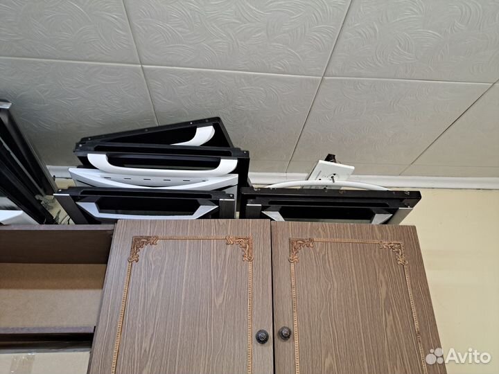 Веко Hansa Indesit