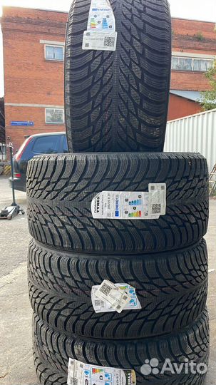 Nokian Tyres Hakkapeliitta R3 SUV 275/40 R21 и 315/35 R21