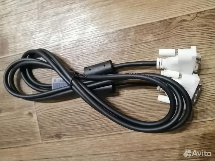 Кабель dvi i на dvi i новый 1м.90см