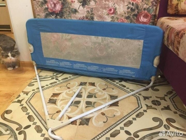 Бортик защитный для кровати