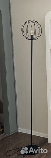 Торшер напольный