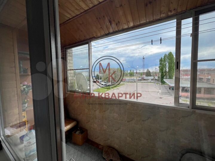 3-к. квартира, 63 м², 3/5 эт.