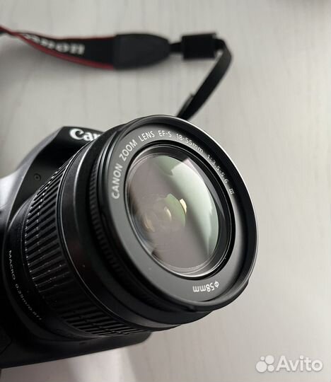 Зеркальный фотоаппарат Canon 1300d kit 18-55mm