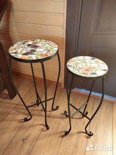 Подставка для цветов напольная металлическая