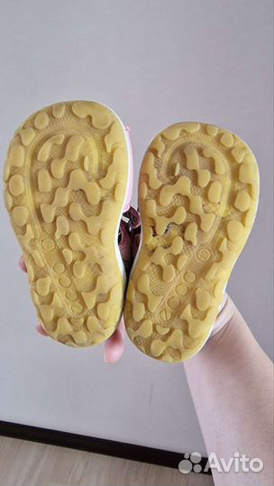 Сандали для девочки Ecco 19 размер