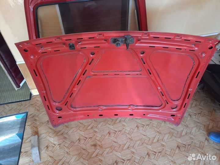 Капот Форд Сиерра