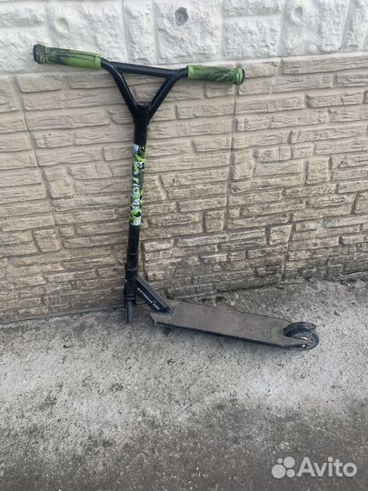 Трюковой самокат