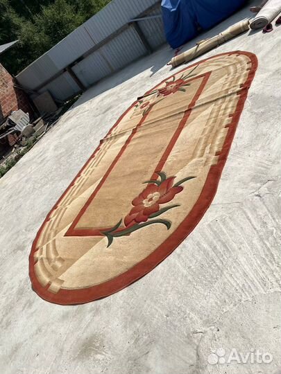 Ковер шерстяной