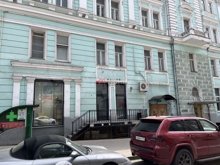 Сдам торговое помещение, 320 м²
